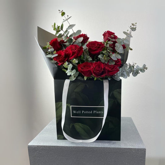 Roses Bouquet 15pcs Special Offer - Free Same Day Delivery